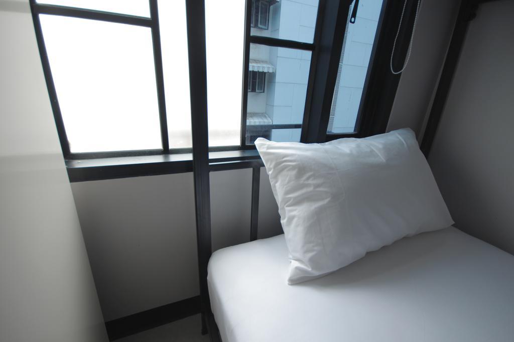 Хостел The Blocks Sukhumvit 10