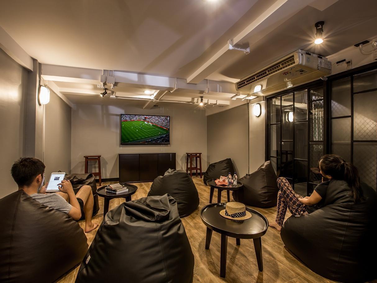 The Blocks Sukhumvit 10 Хостел